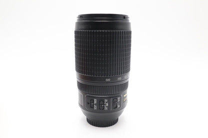 Nikon 70-300mm Telephoto Lens F4.5-5.6 G VR Full Frame Stabilised G. REFURBISHED