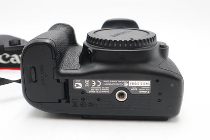 Canon 70D DSLR Camera 20.2MP Body Only, Shutter Count 1967, Good REFURBISHED