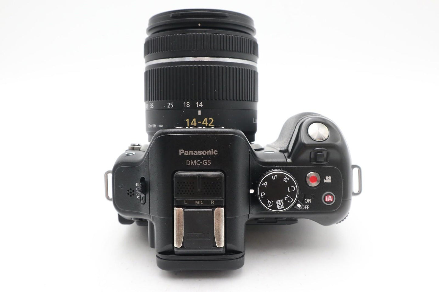 Panasonic G5 Mirrorless Camera 16MP with 14-42mm, Shutter Count 3947, V.G. Cond.