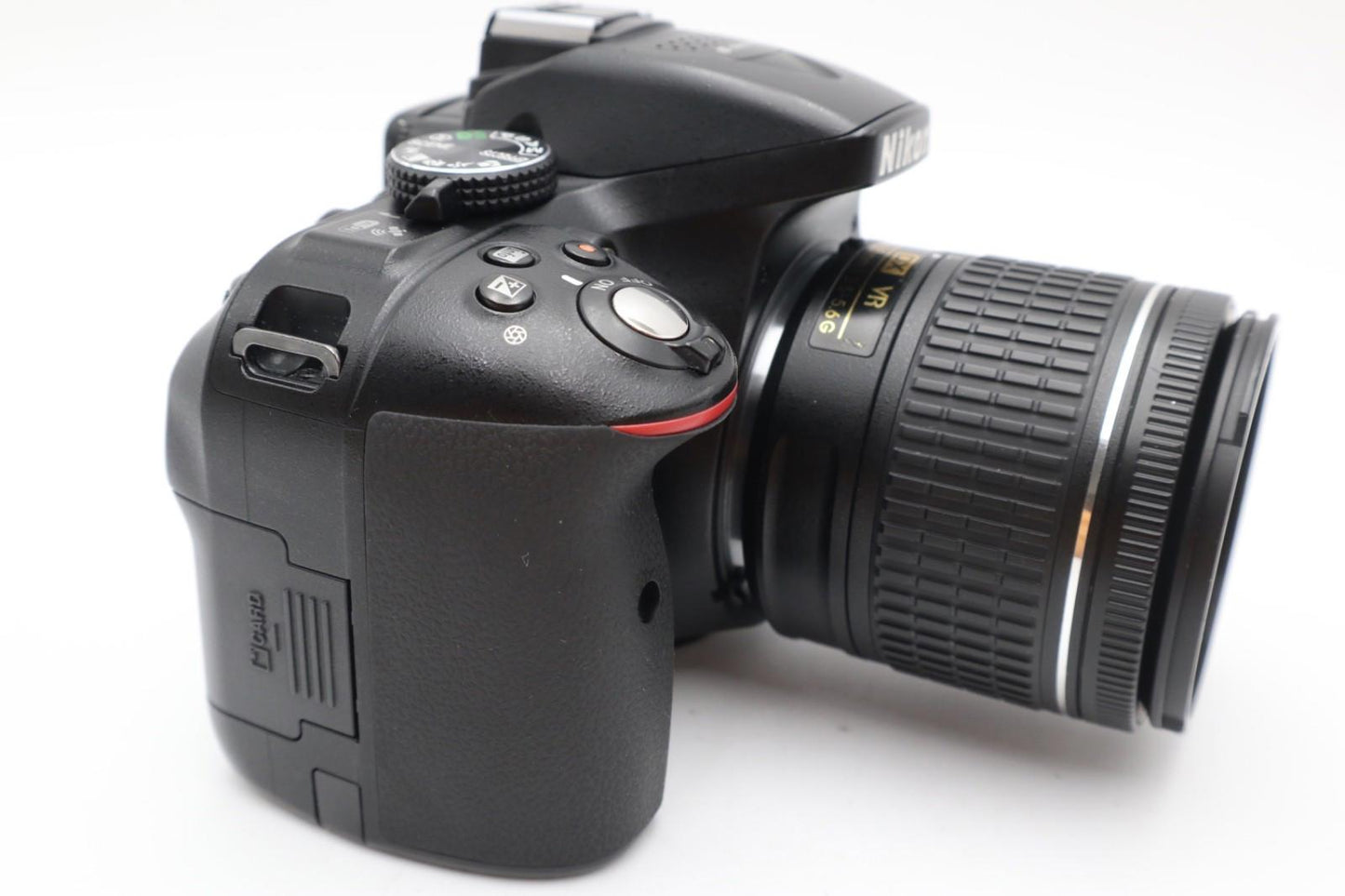 Nikon D5300 24.2MP Camera DSLR with 18-55mm, Shutter Count 15164, VG REFURBISHED