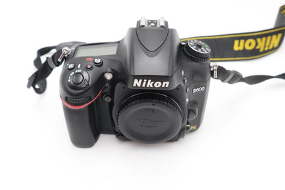 Nikon D600 DSLR Camera 24.3MP Full Frame FX Body Only, Shutter Count 31%