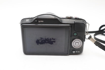Panasonic DMC-GF3 Camera Mirrorless 12.1MP with 14-42mm Lens, Shutter Count 973