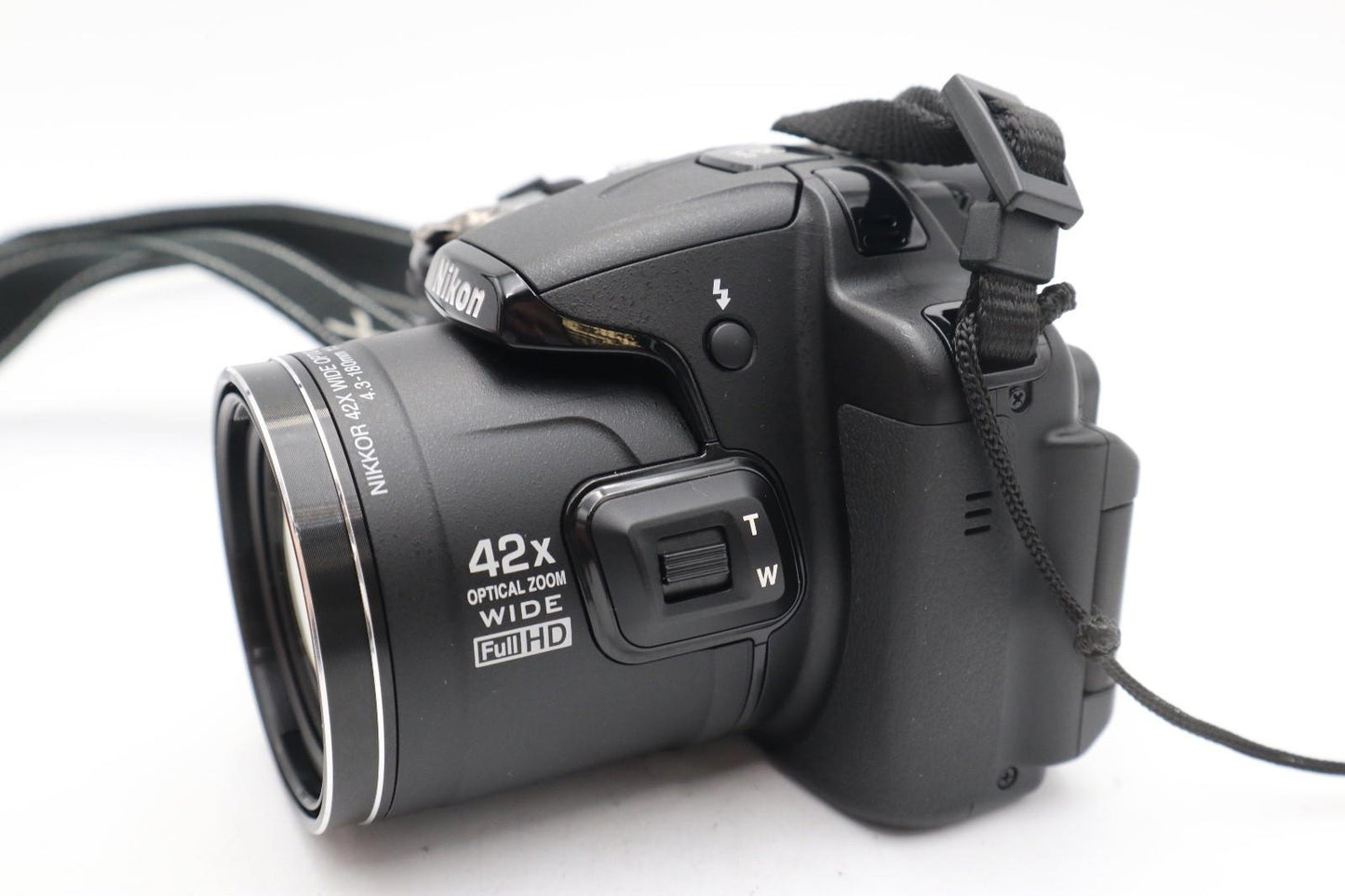 Nikon P520 Bridge Camera 18.1MP, 42x Optical Zoom, Very Good REFURBISHED