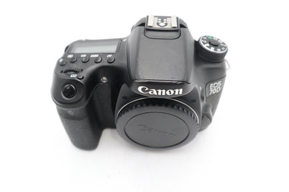 Canon 70D DSLR Camera 20.2MP Body Only, Shutter Count 18942, Good Condition