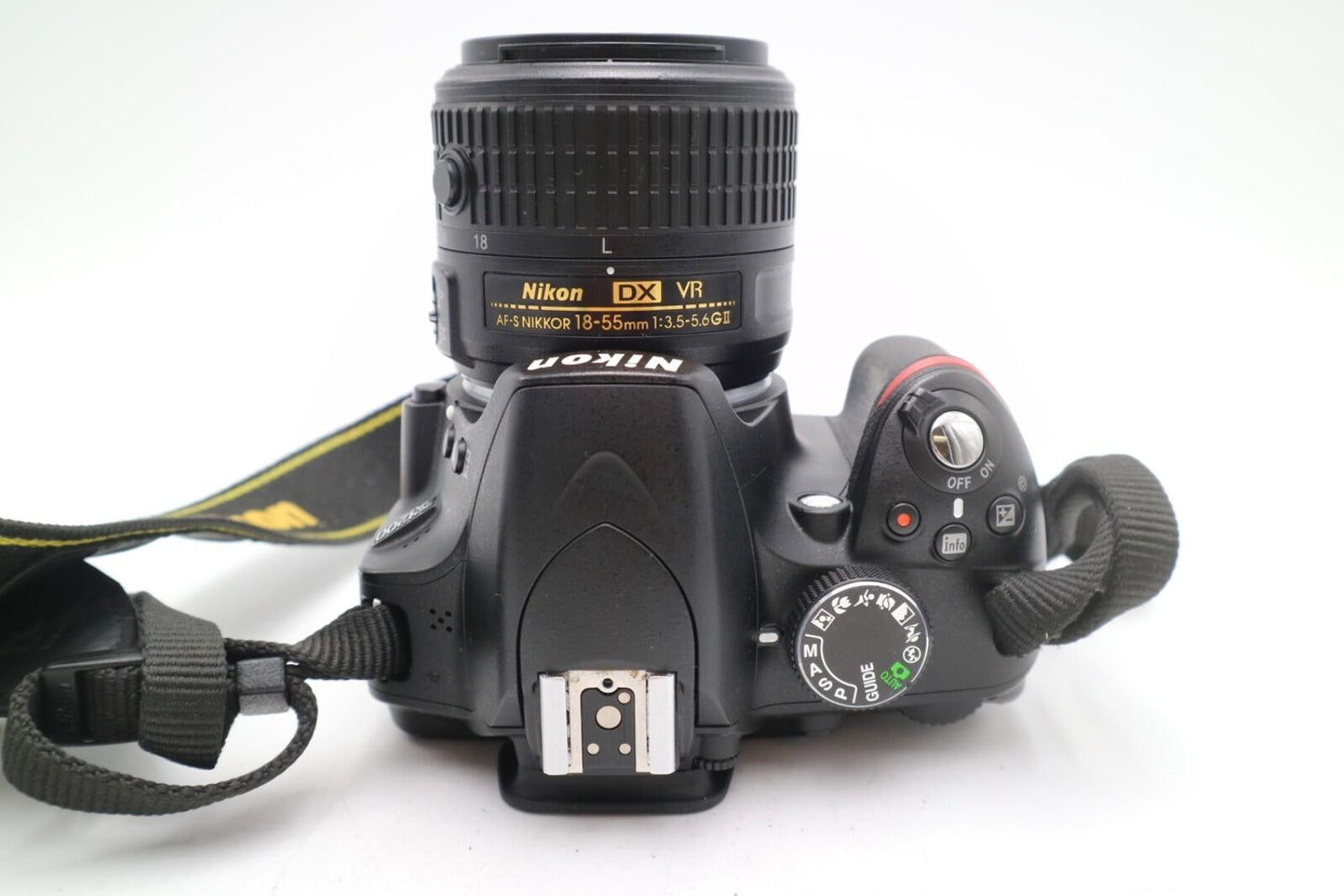 Nikon D3200 DSLR Camera 24.2MP with 18-55mm, Shutter Count 15122, Good Condition