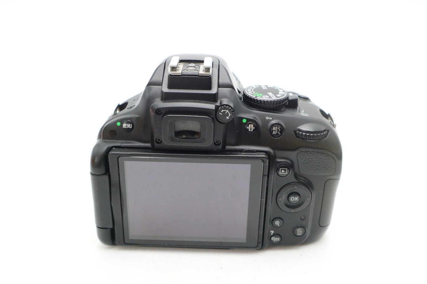 Nikon D5100 DSLR Camera 16.2MP with 18-55mm, Shutter Count 13541, Good Condition
