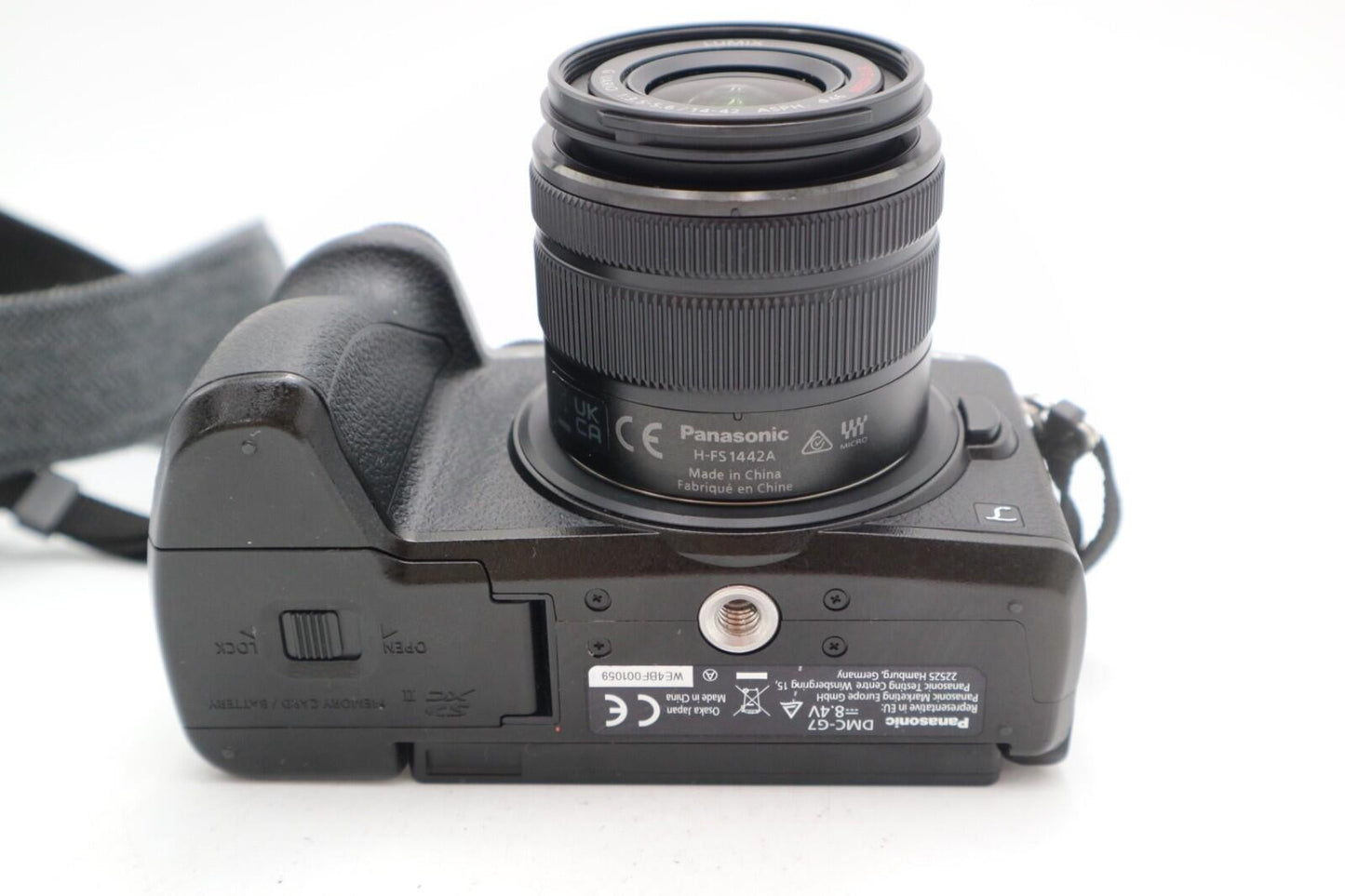 Panasonic G7 Mirrorless Camera 16MP with 14-42mm, Shutter Count 3370 REFURBISHED