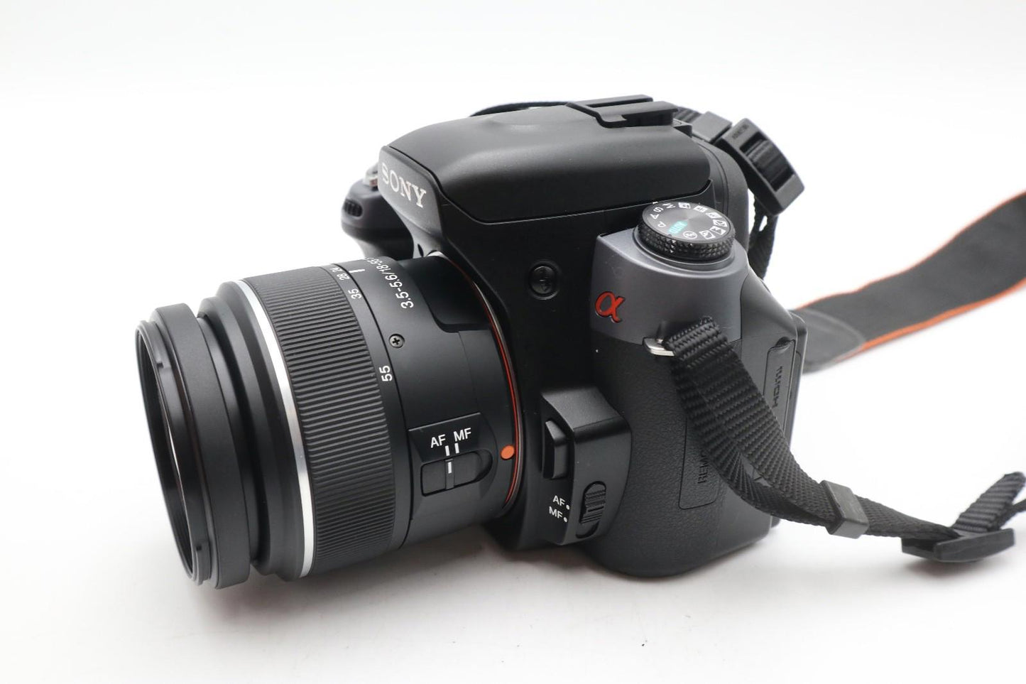 Sony A550 DSLR Camera 14.2MP with 18-55mm Lens, Shutter Count 3326, Good Cond.