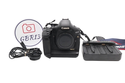Canon 1Ds Mark III DSLR Camera 21.1MP Body Only, Shutter Count 9243, Good Cond.