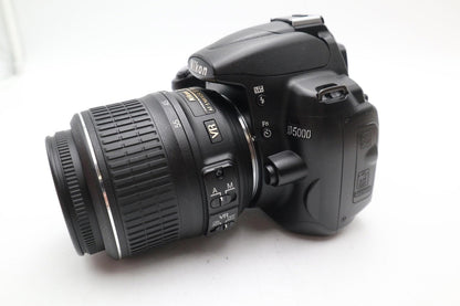 Nikon D5000 DSLR Camera 12.3MP Kit with 18-55mm Shutter Count 10063, REFURBISHED