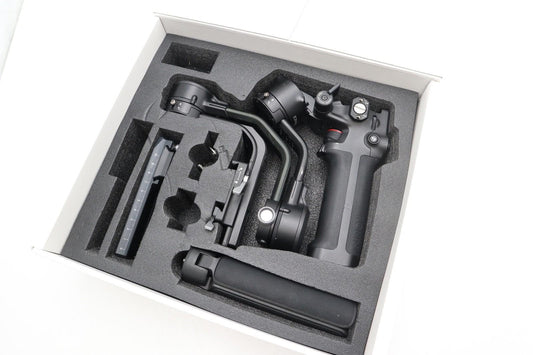 DJI RSC 2, 3-Axis Gimbal Stabilizer for DSLR camera, Foldable Design, up to 3kg