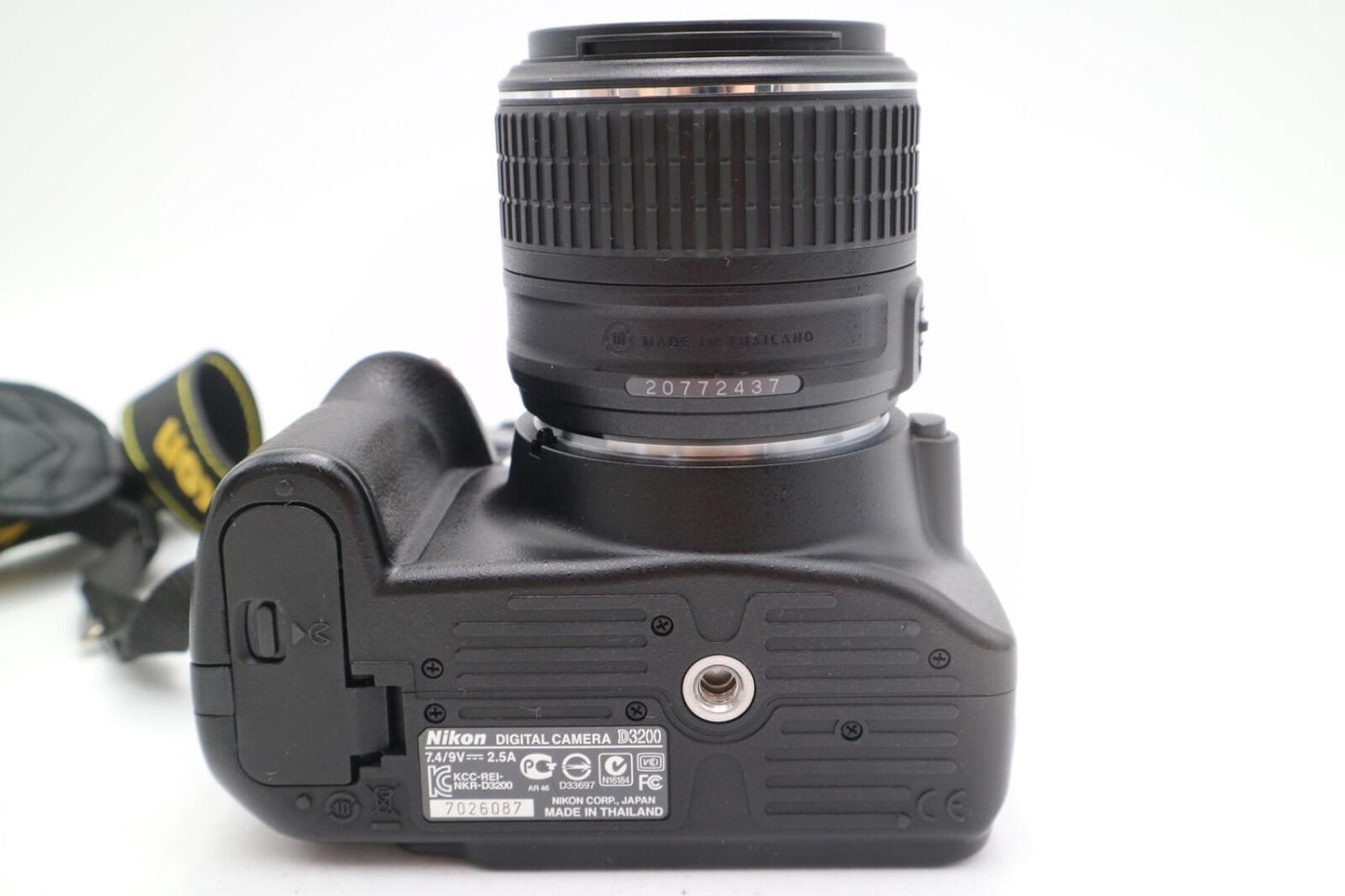 Nikon D3200 DSLR Camera 24.2MP with 18-55mm, Shutter Count 5042, Good Condition