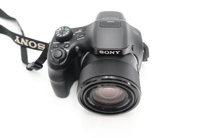 Sony Cyber-Shot DSC-HX300 Camera 20.4MP, 50x Zoom, Digital Bridge G. REFURBISHED