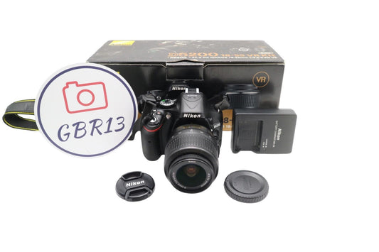 Nikon D5200 DSLR Camera 24.1MP with 18-55mm, Shutter Count 3561 V.Good Condition