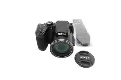 Nikon B500 Bridge Camera 16.0MP, 40x Optical Zoom, Bluetooth, Wi-Fi, V. G. Cond.