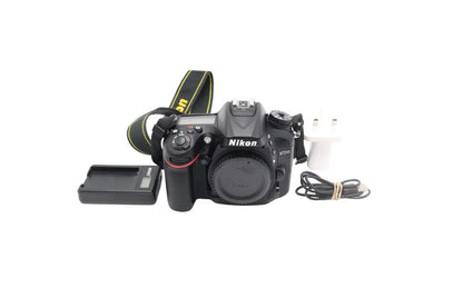 Nikon D7200 DSLR Camera 24.2MP Body Only Shutter Count 911 Excellent REFURBISHED