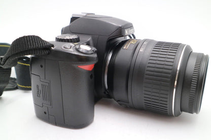 Nikon D40 Camera 6.1MP DSLR with 18-55mm, Shutter Count 14104, Good Condition