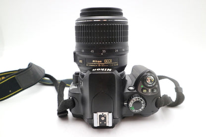 Nikon D40x Camera 10.2MP DSLR with 18-55mm, Shutter Count 10657, Good Condition