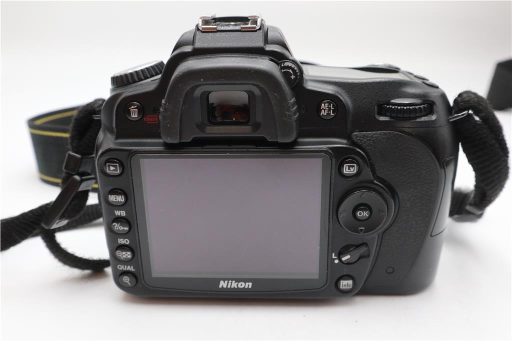Nikon D90 DSLR Camera 12.3MP Body Only, Shutter Count 19244, Good Condition