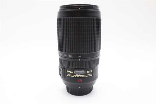 Nikon 70-300mm Telephoto Lens F4.5-5.6 G VR Full Frame Stabilised, V. Good Cond