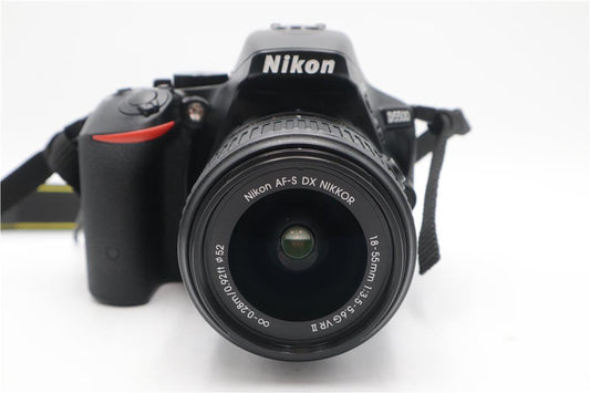 Nikon D5500 DSLR Camera 24.2MP with 18-55mm, Shutter Count 950, Excellent REFURB
