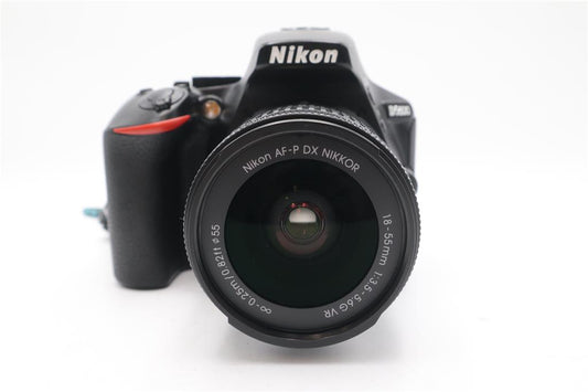 Nikon D5600 24MP Camera DSLR with 18-55mm, Shutter Count 3614, Very Good Cond.