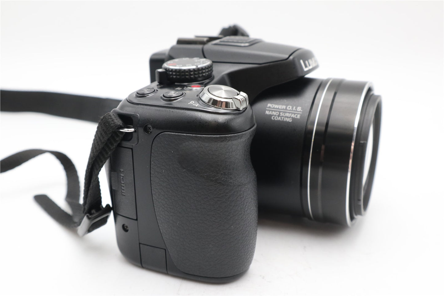 Panasonic LUMIX DMC-FZ200 Camera 12.1 MP, 24x Zoom, Digital Bridge, Good Cond.