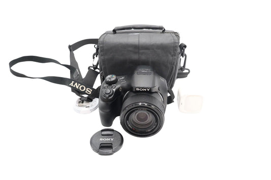 Sony Cyber-Shot DSC-HX300 Camera 20.4MP, 50x Zoom, Digital Bridge G. REFURBISHED