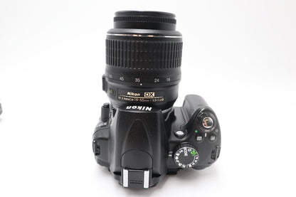 Nikon D5000 DSLR Camera 12.3MP Kit with 18-55mm, Shutter Count 13281, Good Cond.