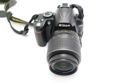 Nikon D3100 DSLR Camera 14.2MP with 18-55mm, Shutter Count 3839, Very Good Cond.