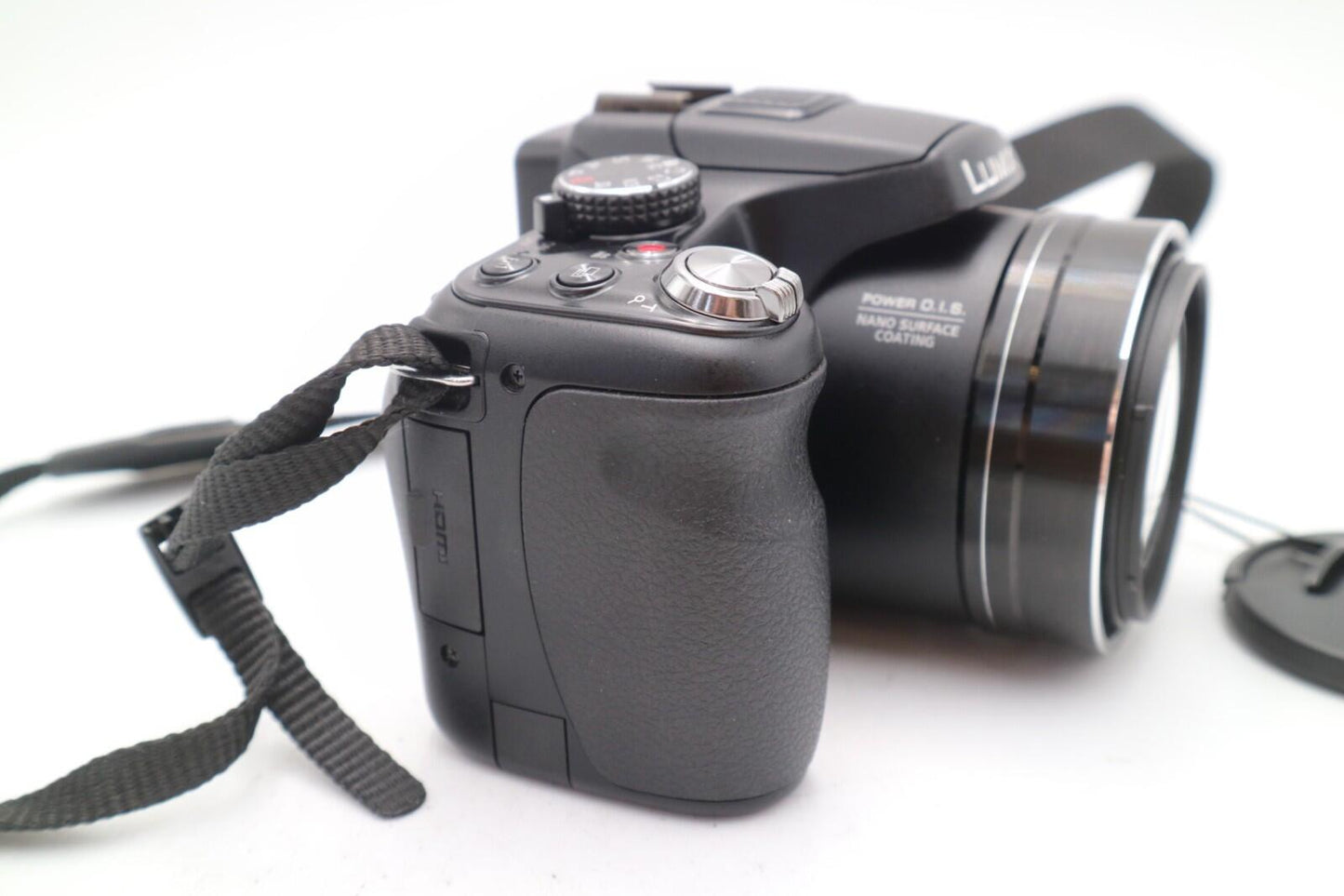 Panasonic LUMIX DMC-FZ200 Camera 12.1 MP, 24x Zoom, Good Condition