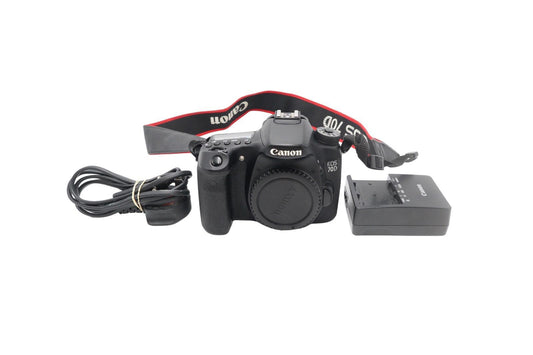 Canon 70D DSLR Camera 20.2MP Body Only, Shutter Count 23180, Good Condition