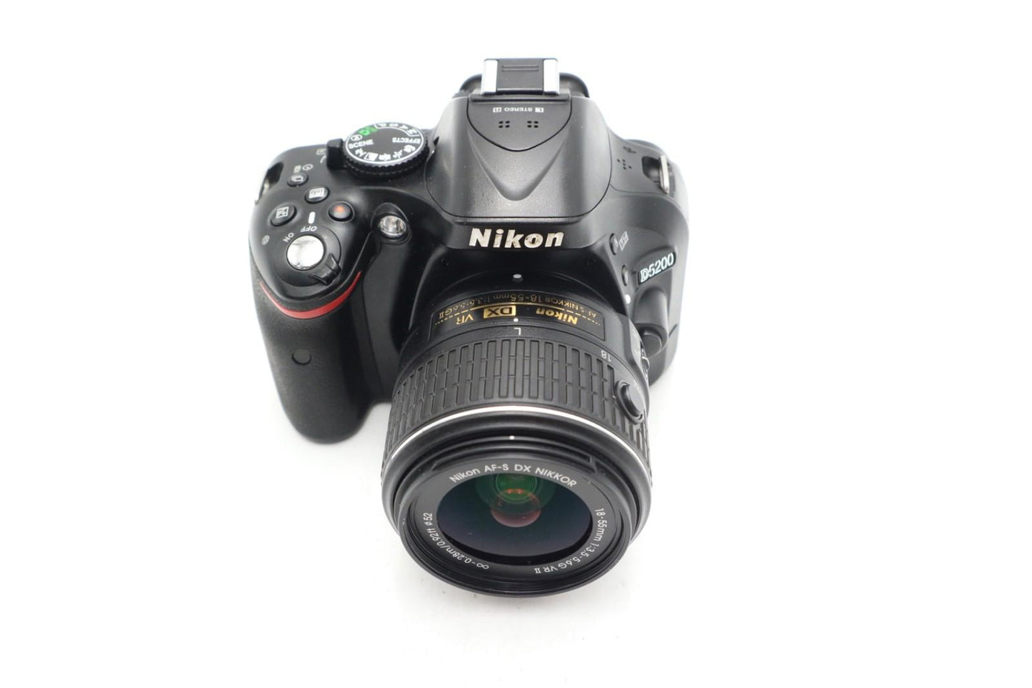 Nikon D5200 DSLR Camera 24.1MP with 18-55mm, Shutter Count 8486 Good Condition