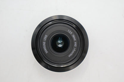 Samsung NX 16mm Lens f/2.4 Very Sharp Prime Wide Angle Pancake Lens, Good Cond.