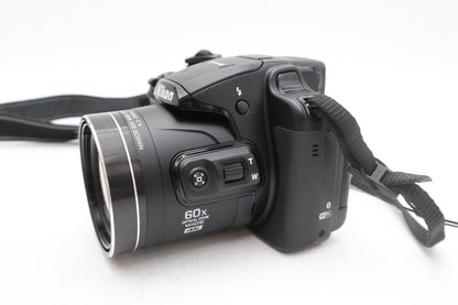 Nikon B700 Bridge Camera 20.3MP, 60x Optical Zoom, 4K , Wi-Fi, Good REFURBISHED