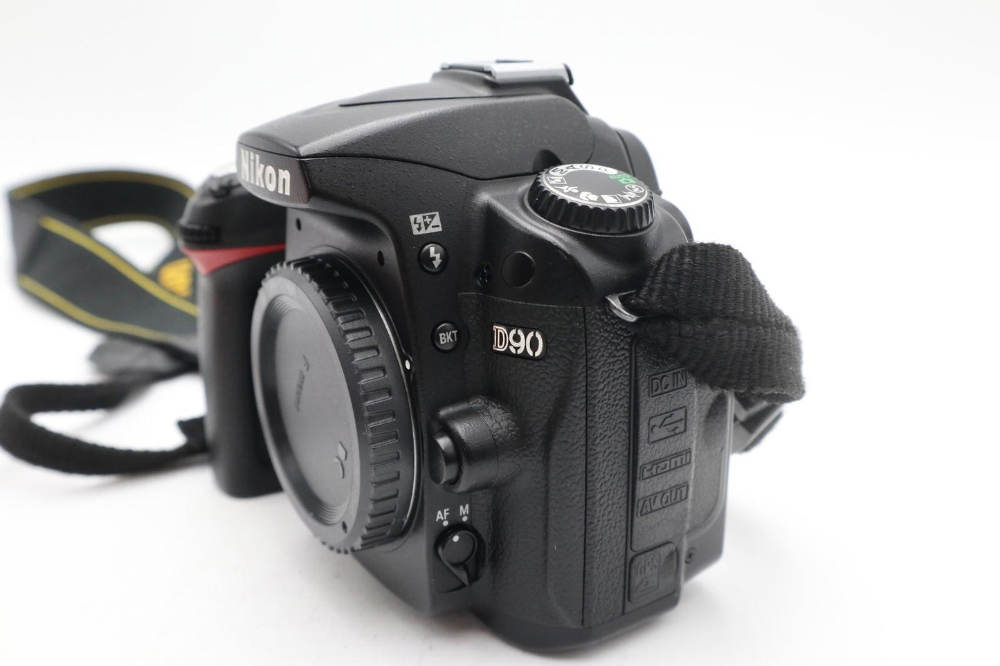 Nikon D90 DSLR Camera 12.3MP Body Only, Shutter Count 14694, Good Condition