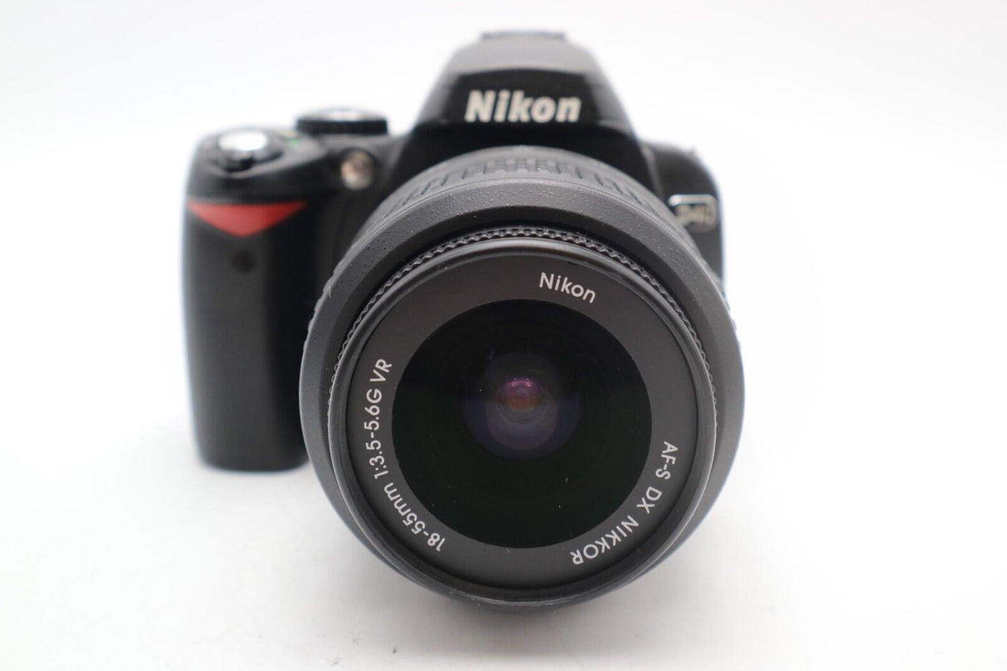 Nikon D40 Camera 6.1MP DSLR with 18-55mm, Shutter Count 12316, 1 Year Warranty