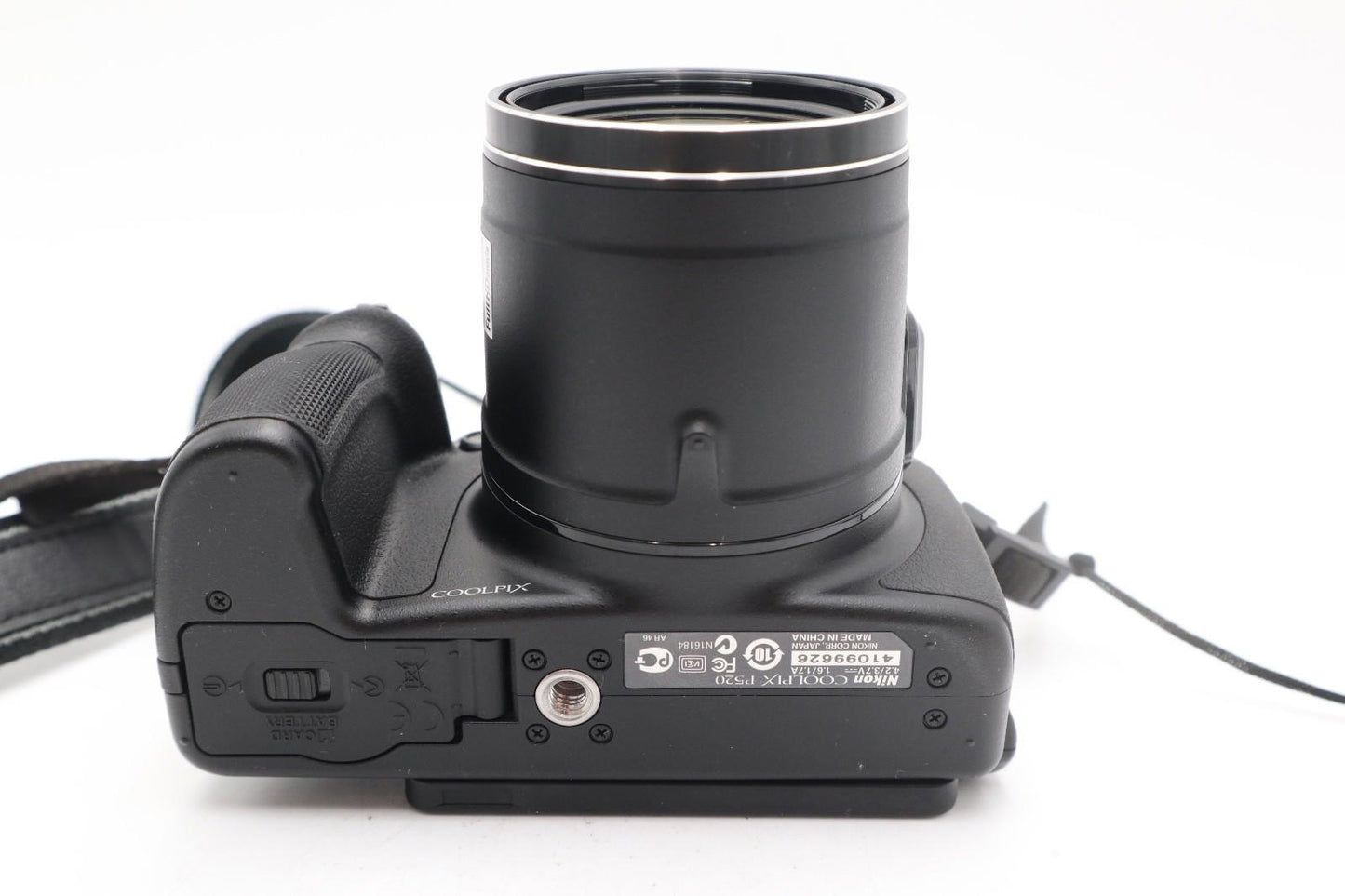 Nikon P520 Bridge Camera 18.1MP, 42x Optical Zoom, Very Good REFURBISHED