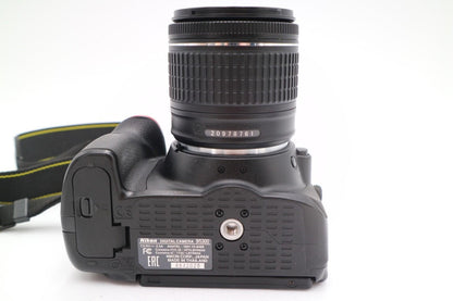 Nikon D5300 DSLR Camera + 18-55mm Lens | Good Refurbished | 12M Warranty