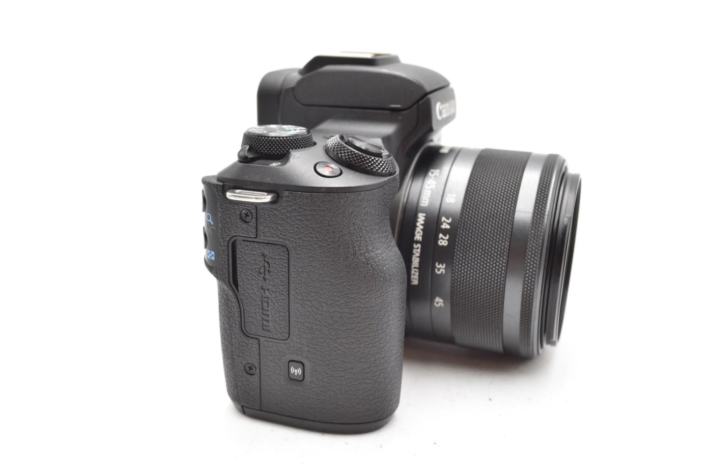 Canon M50 24MP Camera kit with 15-45mm STM Lens, 11000 Shutter Count REFURBISHED