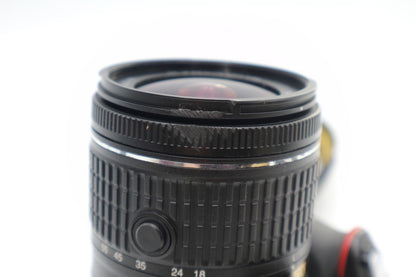 Nikon D5300 24.2MP Camera DSLR with 18-55mm, Shutter Count 11033, Good Condition