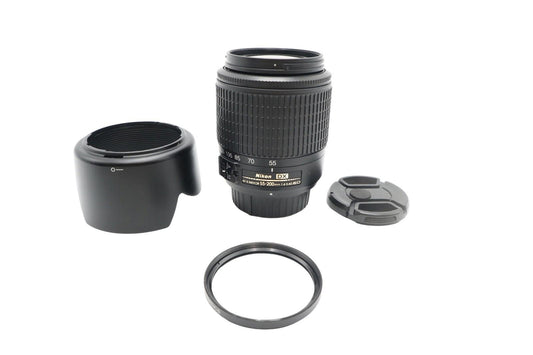 Nikon 55-200mm Telephoto Lens F/4-5.6 AF-S DX ED , V. GOOD REFURBISHED