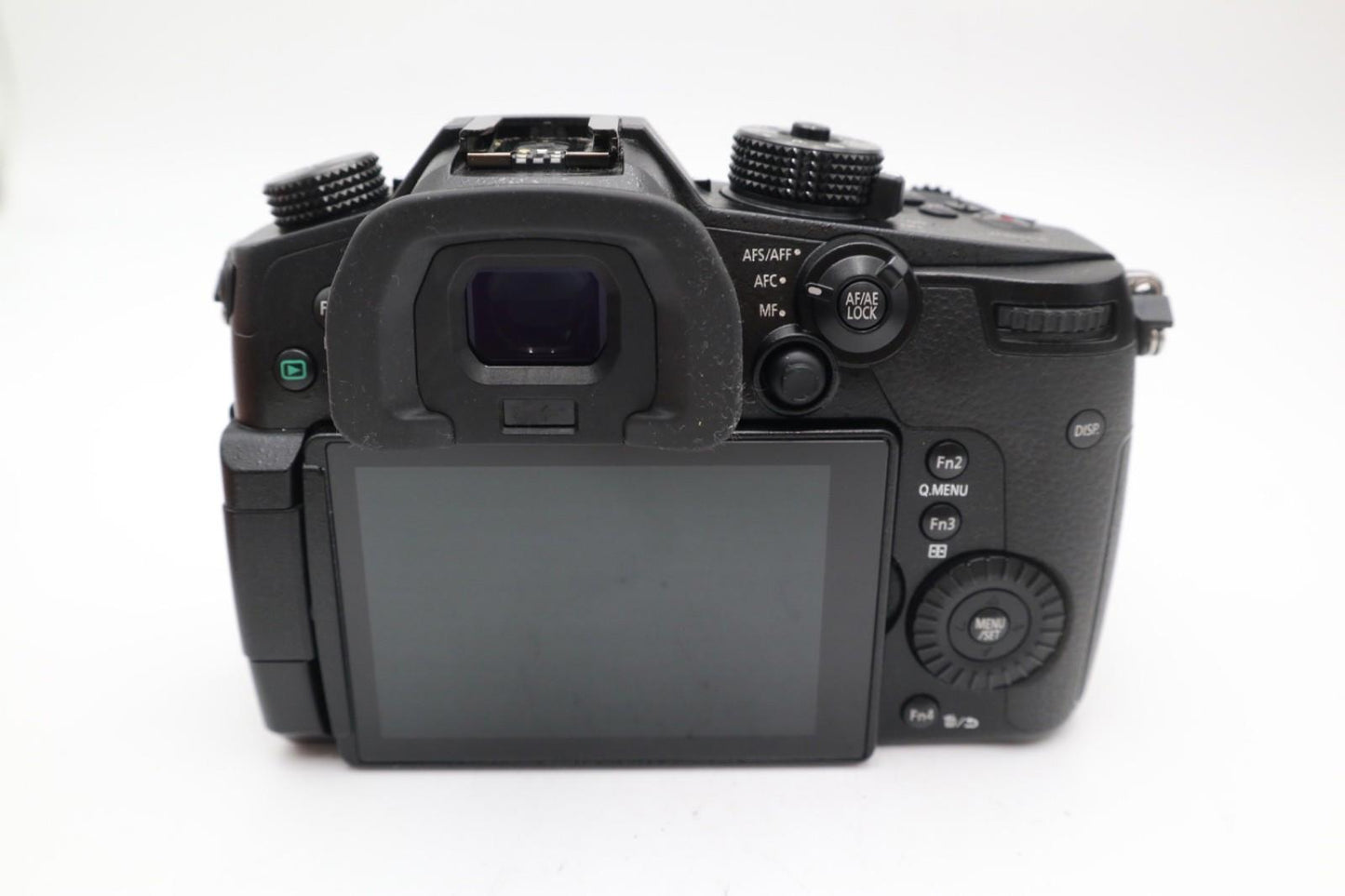 Panasonic DMC-GH5 Mirrorless Camera 20MP Body Only, Shutter 9015, VG REFURBISHED