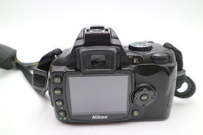 Nikon D40x Camera 10.2MP DSLR with 18-55mm, Shutter Count 10657, Good Condition