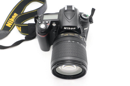 Nikon D90 DSLR Camera 12.3MP with 18-105mm, Shutter Count 4495, Good REFURBISHED