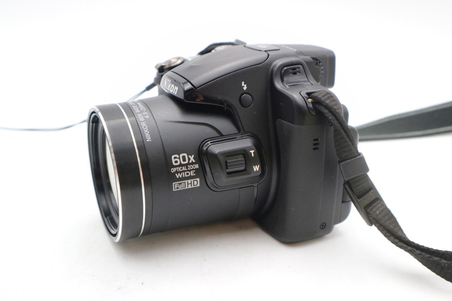 Nikon P600 Bridge Camera 16MP, 60x Optical Zoom, Very Good Condition