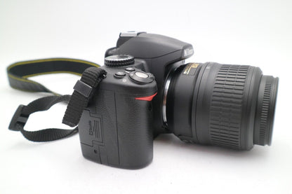 Nikon D3000 DSLR Camera 10.2MP + 18-55mm Lens | Good Refurbished | 12M Warranty