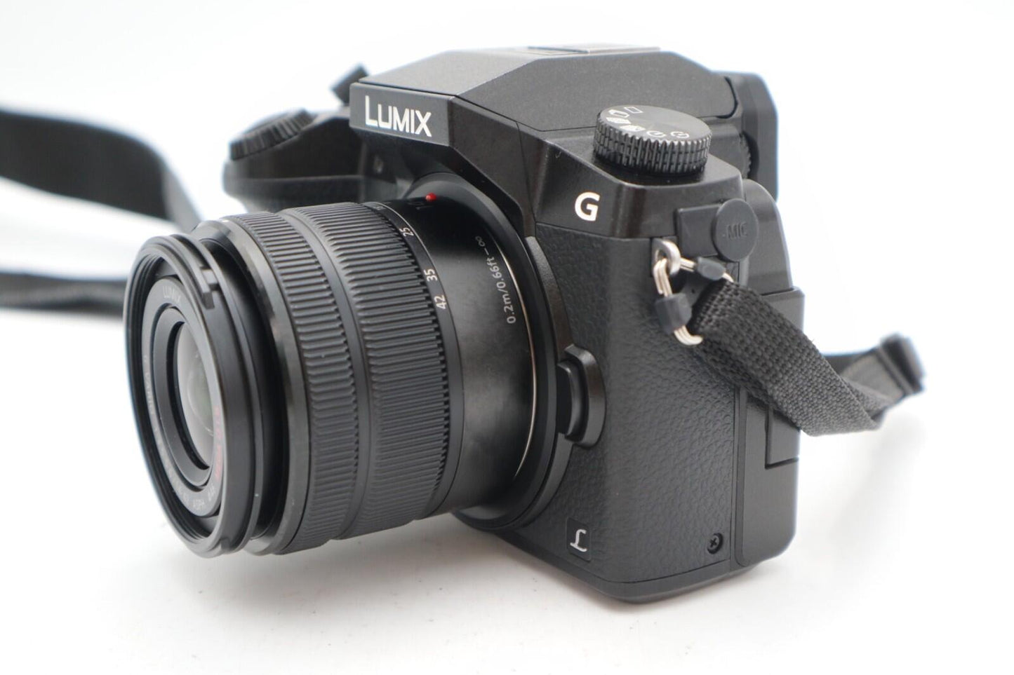 Panasonic G7 Mirrorless Camera 16MP with 14-42mm, Shutter Count 3370 REFURBISHED