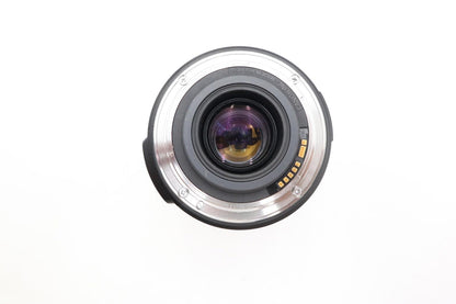 Canon 18-200mm Lens F/3.5-5.6 EF-S IS Stabilised All Around, Good Condition