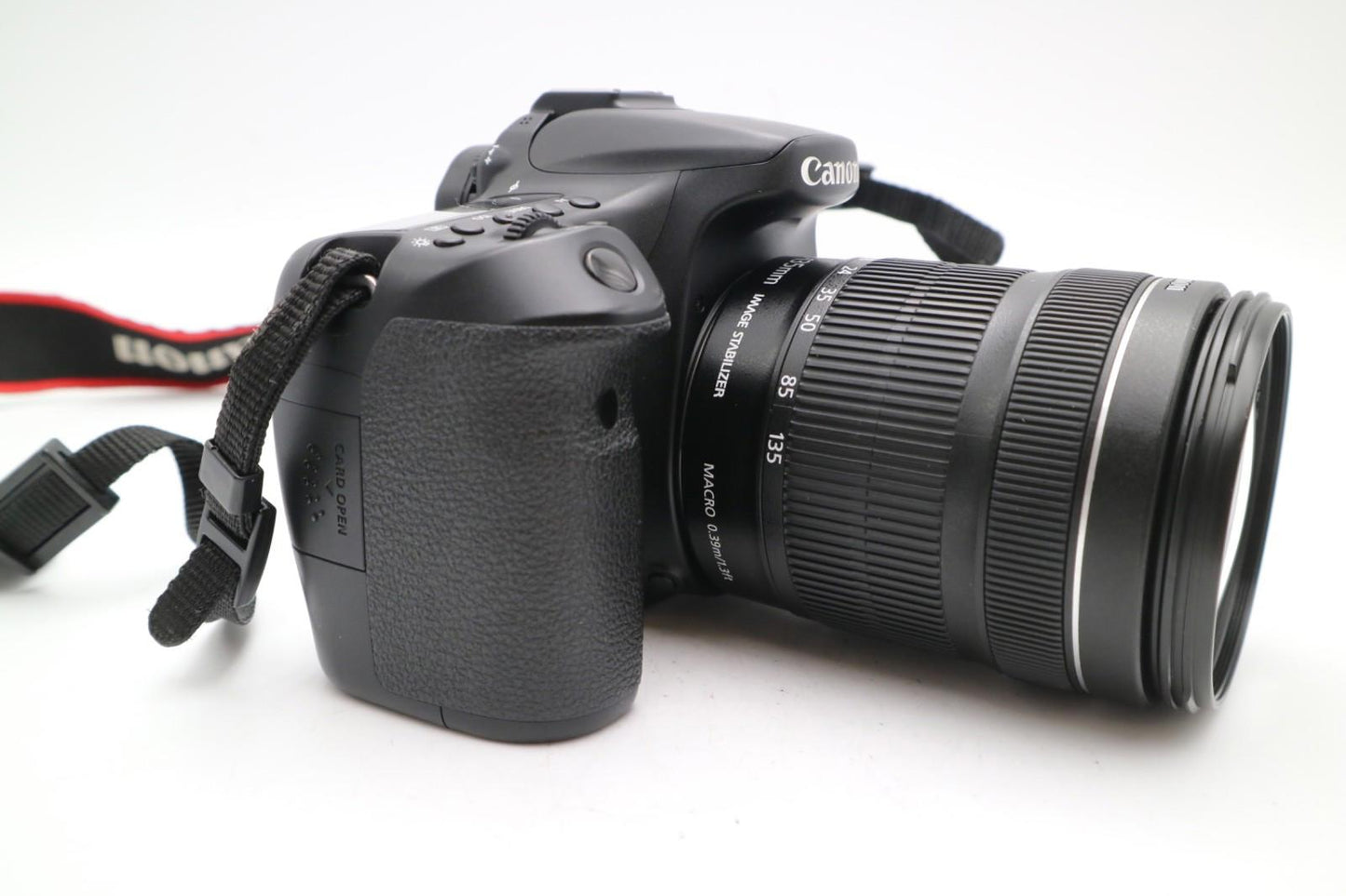 Canon 70D DSLR Camera 20.2MP with 18-135mm STM Shutter C. 14745 Good REFURBISHED